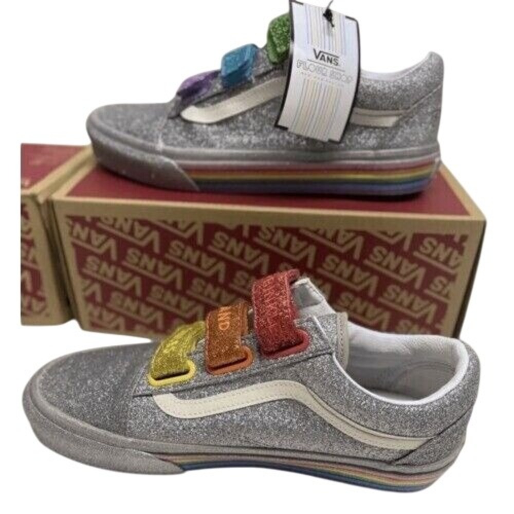 Vans Sneakers Flour Shop Metallic Silver Rainbow‎ Women's Size 7  New